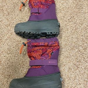Columbia girls snow boots